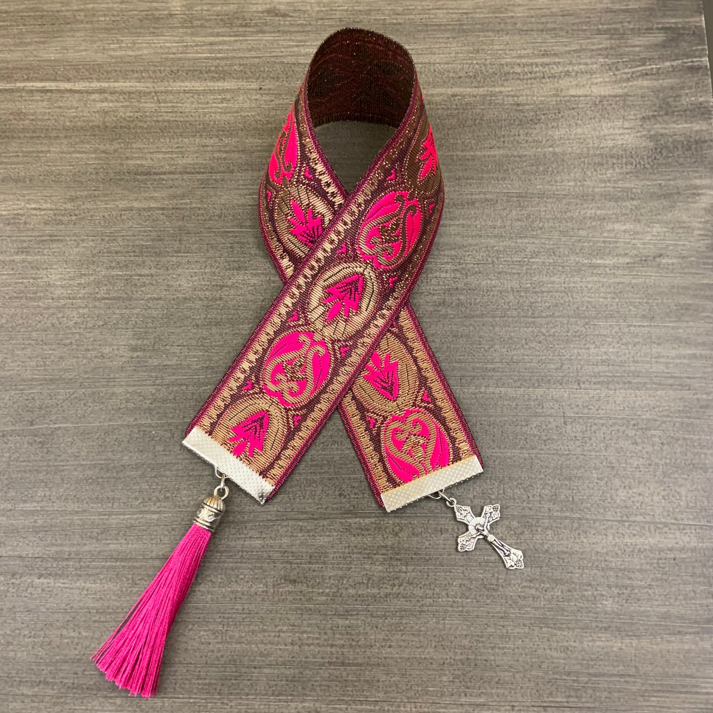 12” Ribbon Bookmark, hot pink and gold pattern with pink tassels